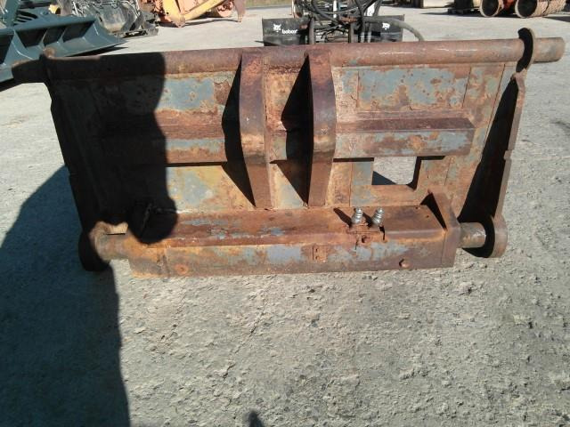 CASE 821 - Schnellwechsler Radlader - وصلة الربط للمعدات المعلقة - آلات البناء: صور 5 CASE 821 - Schnellwechsler Radlader - وصلة الربط للمعدات المعلقة - آلات البناء: صور 5