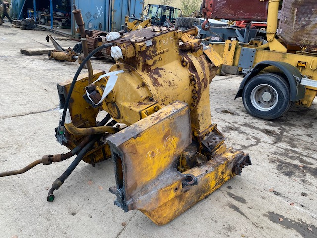 CAT 3P-3057 / 3P-9094 / CAT 988 B - 50W3275 - علبة التروس - آلات البناء: صور 3 CAT 3P-3057 / 3P-9094 / CAT 988 B - 50W3275 - علبة التروس - آلات البناء: صور 3