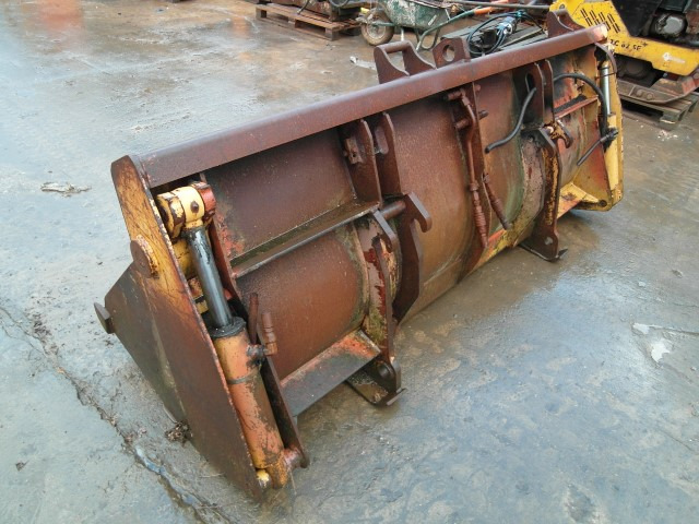 Case 580 - بكت شيول: صور 4 Case 580 - بكت شيول: صور 4