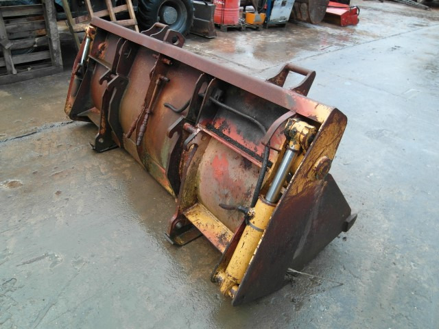 Case 580 - بكت شيول: صور 3 Case 580 - بكت شيول: صور 3