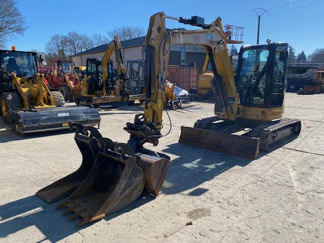 Cat 305 CR - حفارة مصغرة: صور 1 Cat 305 CR - حفارة مصغرة: صور 1