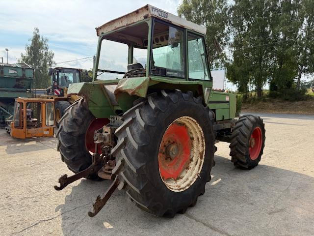Fendt Favorit 612 LS Turbomatik - جرار: صور 3 Fendt Favorit 612 LS Turbomatik - جرار: صور 3