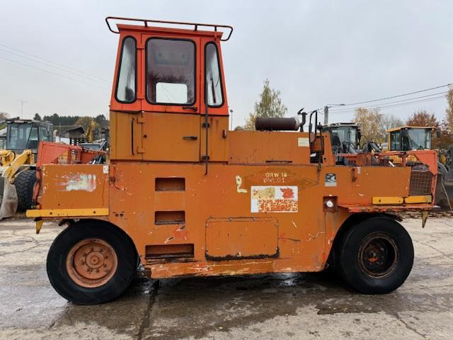 مداحل الإطارات الهوائية Hamm GRW 15: صور 20 مداحل الإطارات الهوائية Hamm GRW 15: صور 20