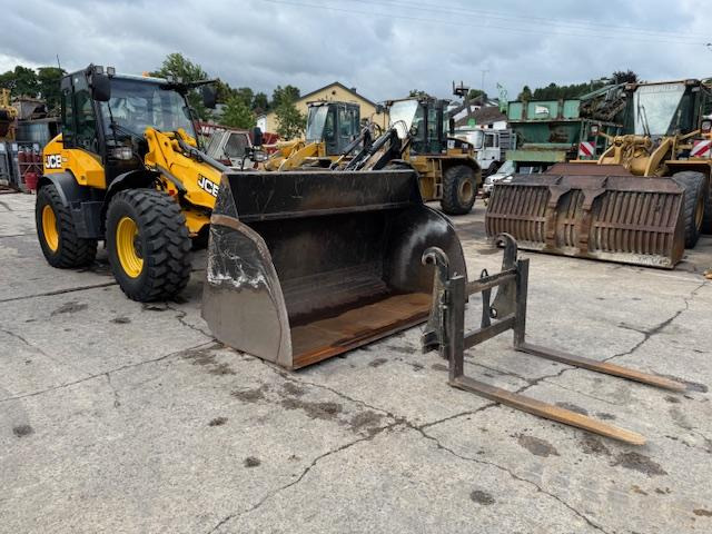 JCB TM 320 S T4F - رافعة تلسكوبية: صور 2 JCB TM 320 S T4F - رافعة تلسكوبية: صور 2