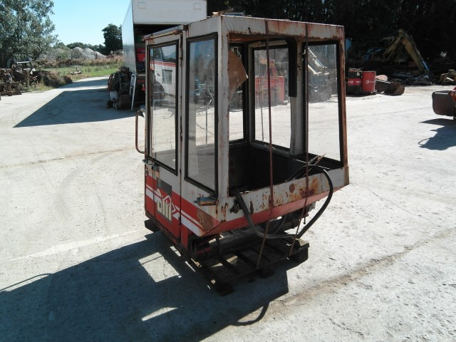 Kabine O&K L 5 - الكابينة والداخلية - آلات البناء: صور 4 Kabine O&K L 5 - الكابينة والداخلية - آلات البناء: صور 4