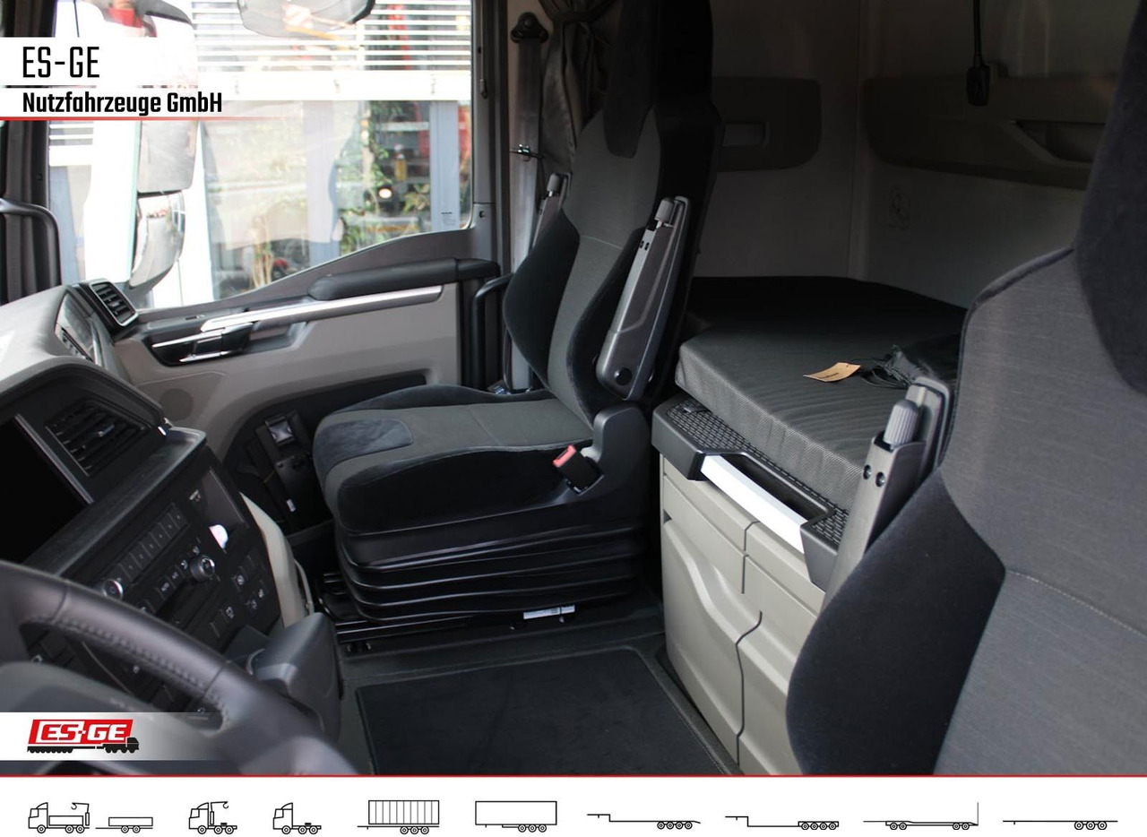 MAN TGX 33.540 6x4 BL SA mit Fassi F545RA.2.26 - شاحنة جرار: صور 5 MAN TGX 33.540 6x4 BL SA mit Fassi F545RA.2.26 - شاحنة جرار: صور 5