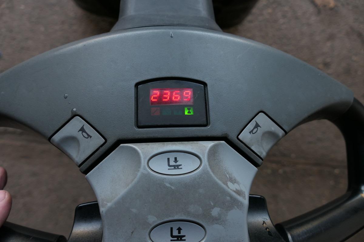 معدات الرفع منخفض المستوى BT SWE 080L Batterie 38/2020: صور 7 معدات الرفع منخفض المستوى BT SWE 080L Batterie 38/2020: صور 7