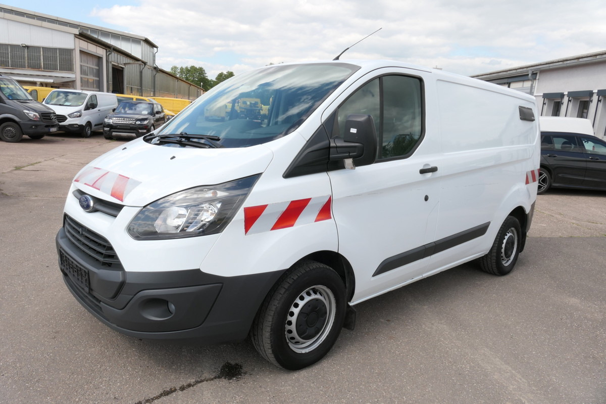 FORD Transit Custom 2,2l TDCI L1H1 KLIMA SORTIMO WERK - فان المدمجة: صور 2 FORD Transit Custom 2,2l TDCI L1H1 KLIMA SORTIMO WERK - فان المدمجة: صور 2