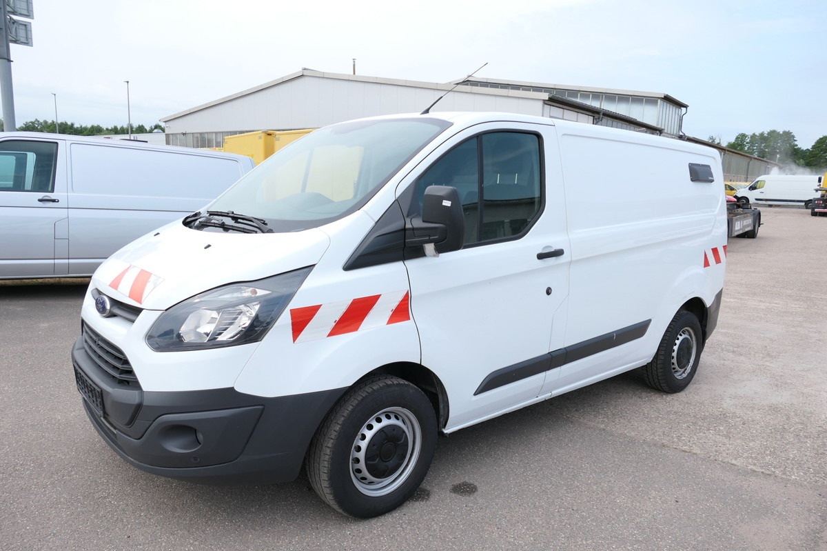 FORD Transit Custom 290 2.0 TDCi KLIMA WERKSTATTEINBA - فان المدمجة: صور 3 FORD Transit Custom 290 2.0 TDCi KLIMA WERKSTATTEINBA - فان المدمجة: صور 3