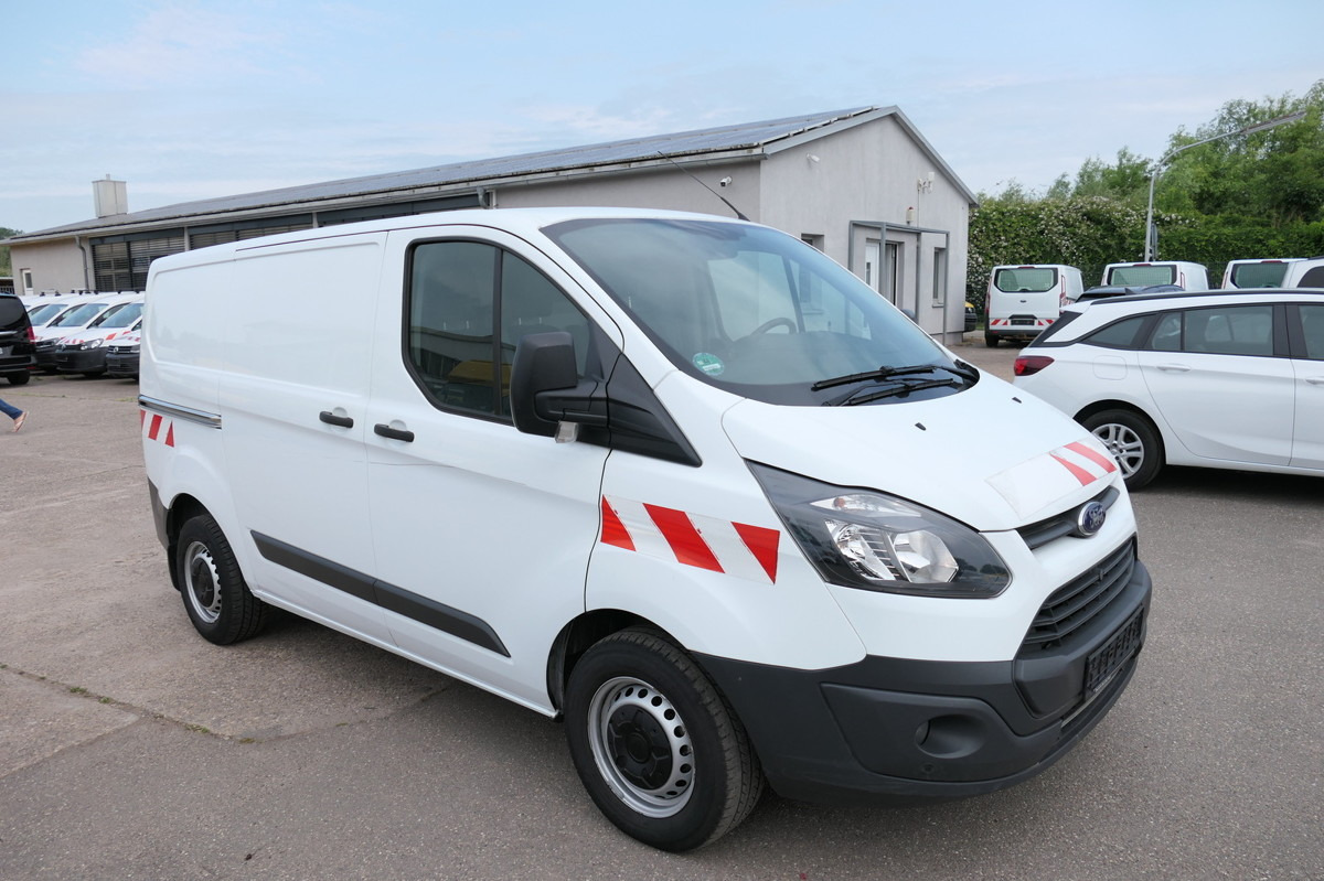 FORD Transit Custom 290 2.0 TDCi KLIMA WERKSTATTEINBA - فان المدمجة: صور 2 FORD Transit Custom 290 2.0 TDCi KLIMA WERKSTATTEINBA - فان المدمجة: صور 2