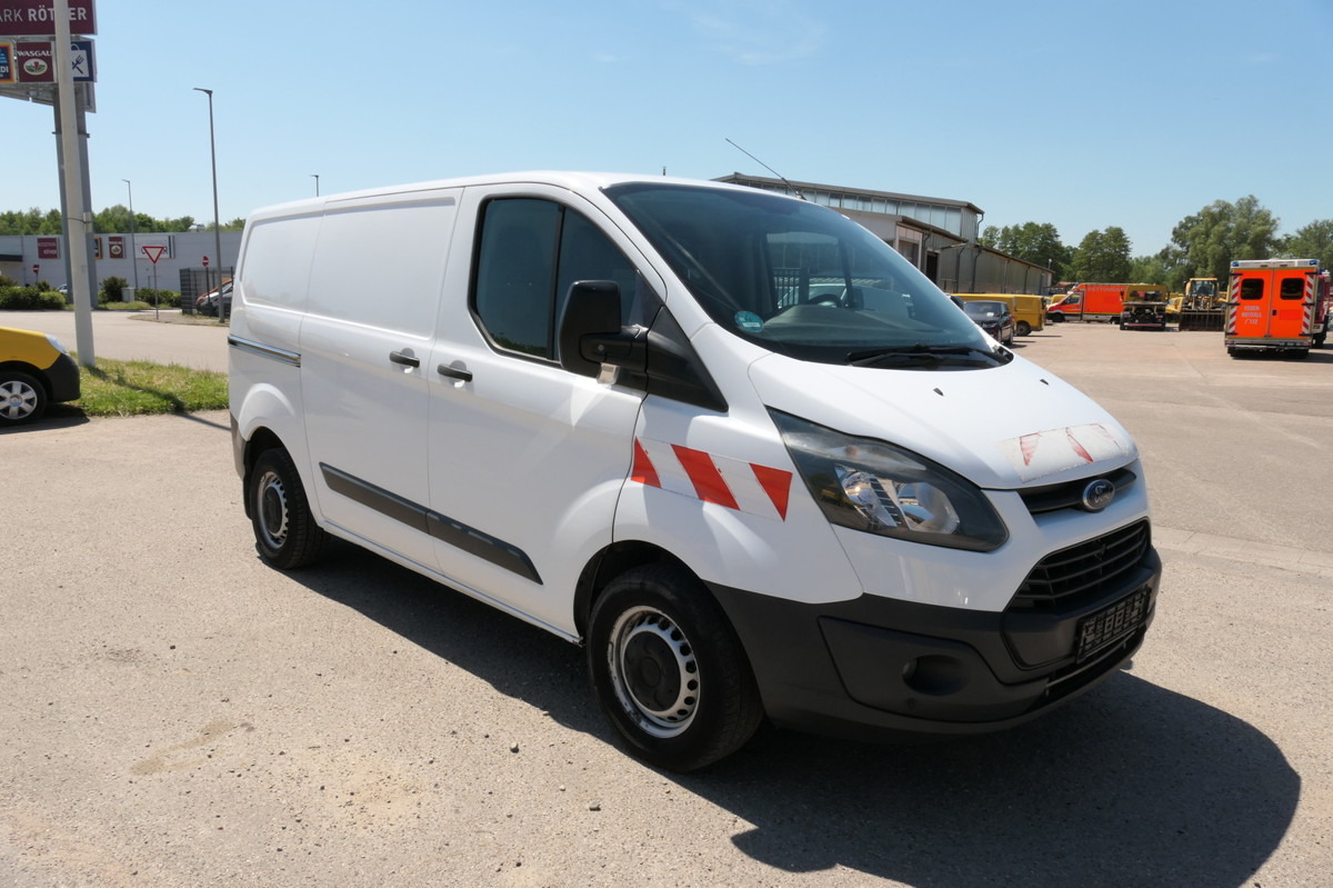FORD Transit Custom 290 2.0 TDCi KLIMA WERKSTATTEINBA - فان المدمجة: صور 3 FORD Transit Custom 290 2.0 TDCi KLIMA WERKSTATTEINBA - فان المدمجة: صور 3