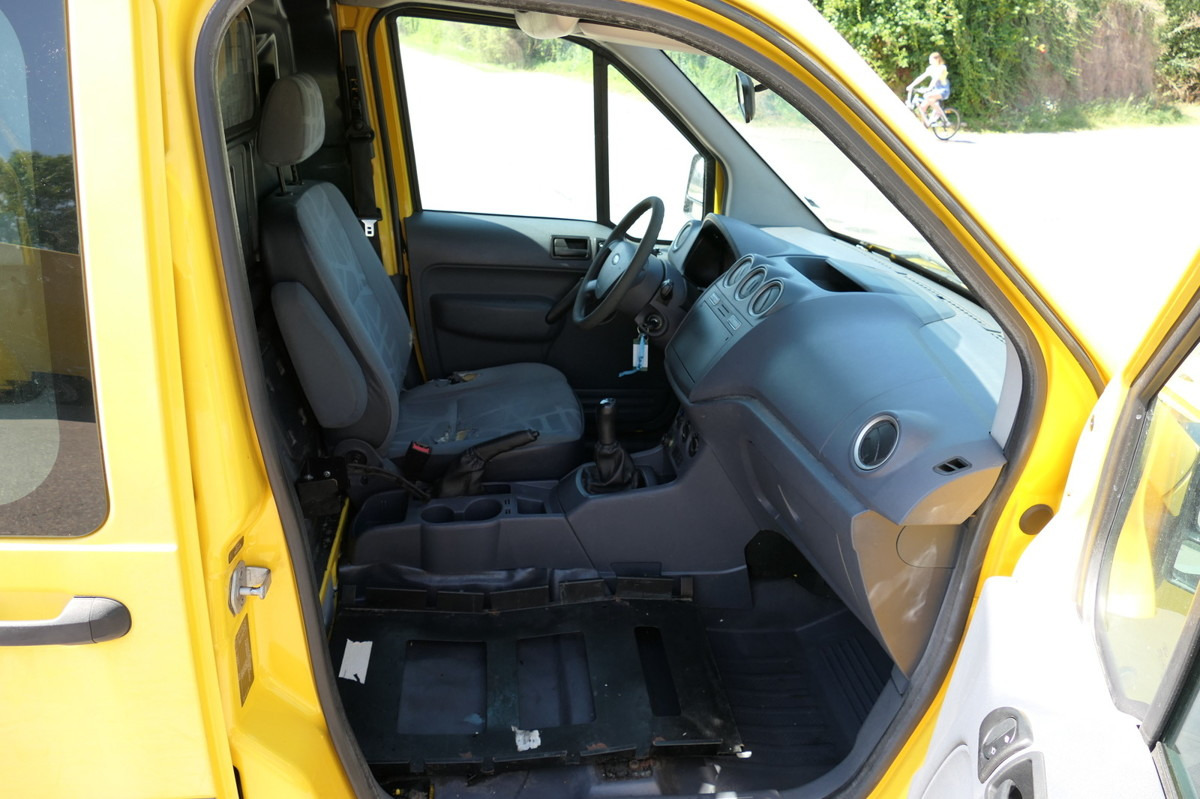 Interior photo 2: تأجير FORD Transit/Tourneo Connect T230 2x Schiebetür Flüge FORD Transit/Tourneo Connect T230 2x Schiebetür Flüge