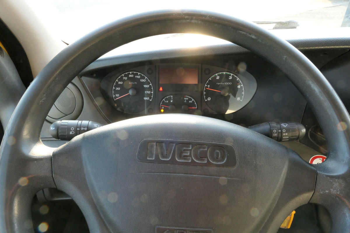 الشاحنات الصغيرة صندوق مغلق IVECO Daily 35 S11 C30C AUTOMATIK KAMERA MAXI KAMERA R: صور 9