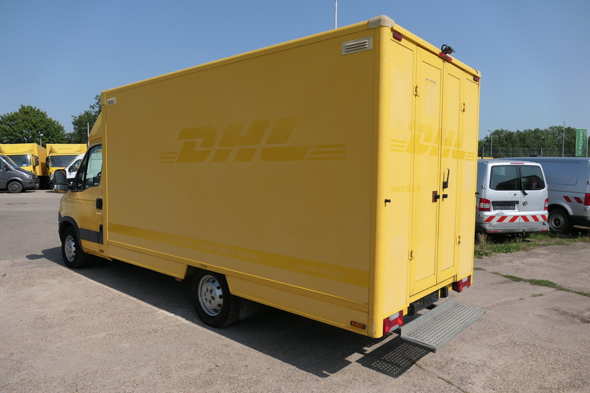 IVECO Daily 35 S11 C30C AUTOMATIK KAMERA Regale LUFT D - الشاحنات الصغيرة صندوق مغلق: صور 4 IVECO Daily 35 S11 C30C AUTOMATIK KAMERA Regale LUFT D - الشاحنات الصغيرة صندوق مغلق: صور 4