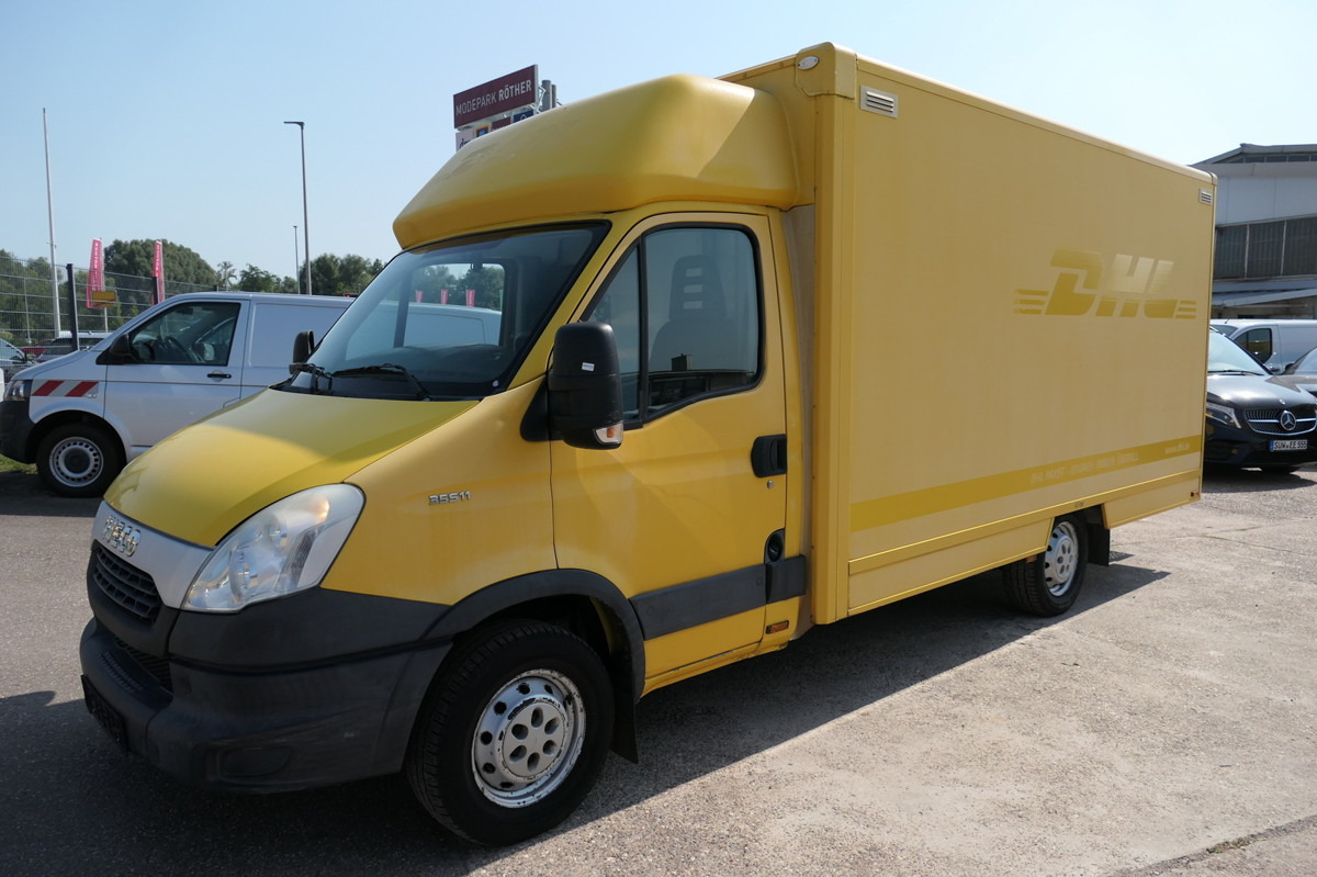 IVECO Daily 35 S11 C30C AUTOMATIK KAMERA Regale LUFT D - الشاحنات الصغيرة صندوق مغلق: صور 2 IVECO Daily 35 S11 C30C AUTOMATIK KAMERA Regale LUFT D - الشاحنات الصغيرة صندوق مغلق: صور 2