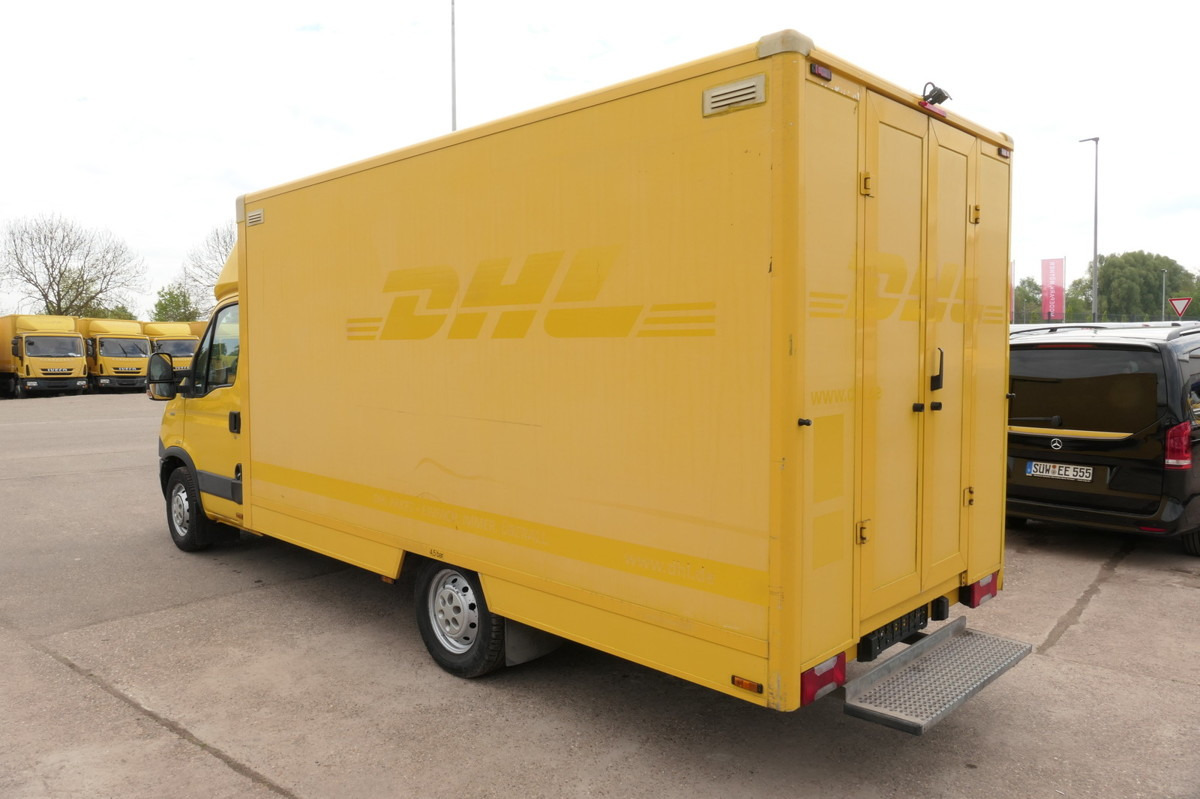 IVECO Daily 35 S11 C30C AUTOMATIK KAMERA Regale LUFT D - الشاحنات الصغيرة صندوق مغلق: صور 4 IVECO Daily 35 S11 C30C AUTOMATIK KAMERA Regale LUFT D - الشاحنات الصغيرة صندوق مغلق: صور 4