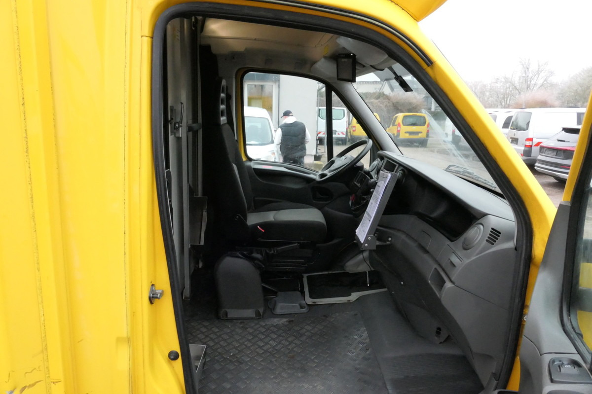 IVECO Daily 35 S11 C30C AUTOMATIK KAMERA Regale LUFT D - الشاحنات الصغيرة صندوق مغلق: صور 5 IVECO Daily 35 S11 C30C AUTOMATIK KAMERA Regale LUFT D - الشاحنات الصغيرة صندوق مغلق: صور 5