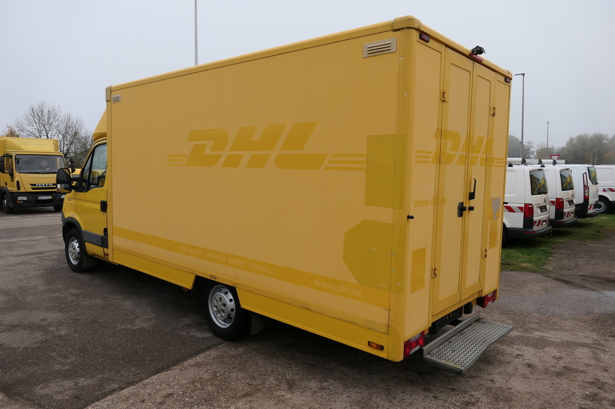 IVECO Daily 35 S11 C30C AUTOMATIK KAMERA Regale LUFT D - الشاحنات الصغيرة صندوق مغلق: صور 4 IVECO Daily 35 S11 C30C AUTOMATIK KAMERA Regale LUFT D - الشاحنات الصغيرة صندوق مغلق: صور 4