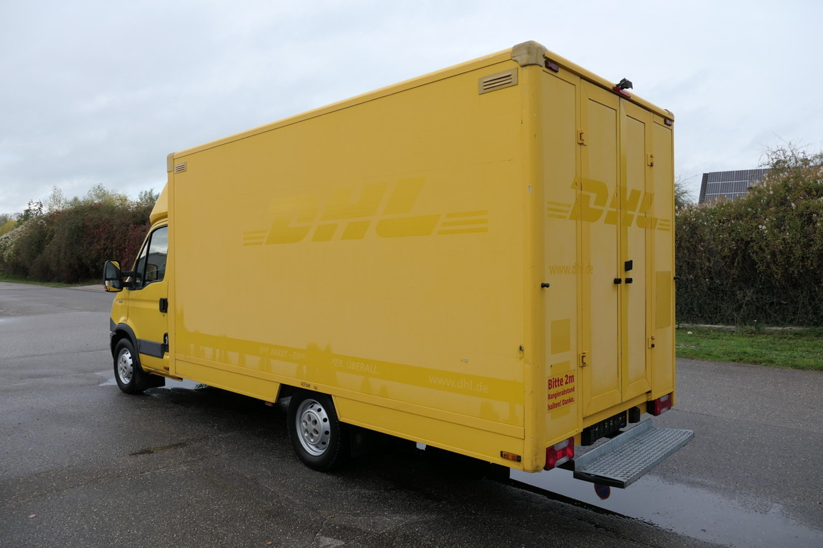 IVECO Daily 35 S11 C30C AUTOMATIK KAMERA Regale LUFT D - الشاحنات الصغيرة صندوق مغلق: صور 4 IVECO Daily 35 S11 C30C AUTOMATIK KAMERA Regale LUFT D - الشاحنات الصغيرة صندوق مغلق: صور 4