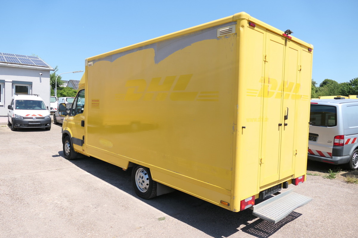 IVECO Daily 35 S11 C30C AUTOMATIK KAMERA Regale LUFT D - الشاحنات الصغيرة صندوق مغلق: صور 4 IVECO Daily 35 S11 C30C AUTOMATIK KAMERA Regale LUFT D - الشاحنات الصغيرة صندوق مغلق: صور 4