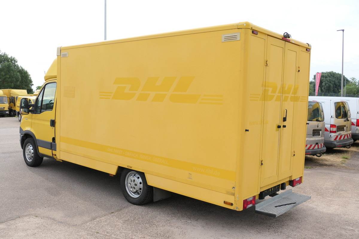 IVECO Daily 35 S11 C30C AUTOMATIK KAMERA Regale LUFT D - الشاحنات الصغيرة صندوق مغلق: صور 4 IVECO Daily 35 S11 C30C AUTOMATIK KAMERA Regale LUFT D - الشاحنات الصغيرة صندوق مغلق: صور 4