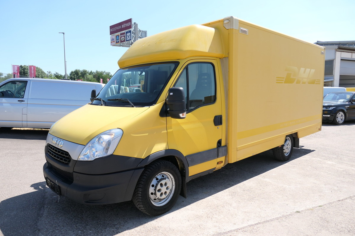 IVECO Daily 35 S11 C30C AUTOMATIK KAMERA Regale LUFT D - الشاحنات الصغيرة صندوق مغلق: صور 1 IVECO Daily 35 S11 C30C AUTOMATIK KAMERA Regale LUFT D - الشاحنات الصغيرة صندوق مغلق: صور 1