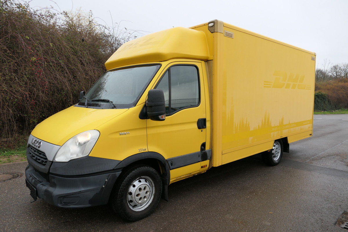 IVECO Daily 35 S11 C30C AUTOMATIK KAMERA Regale LUFT D - الشاحنات الصغيرة صندوق مغلق: صور 1 IVECO Daily 35 S11 C30C AUTOMATIK KAMERA Regale LUFT D - الشاحنات الصغيرة صندوق مغلق: صور 1