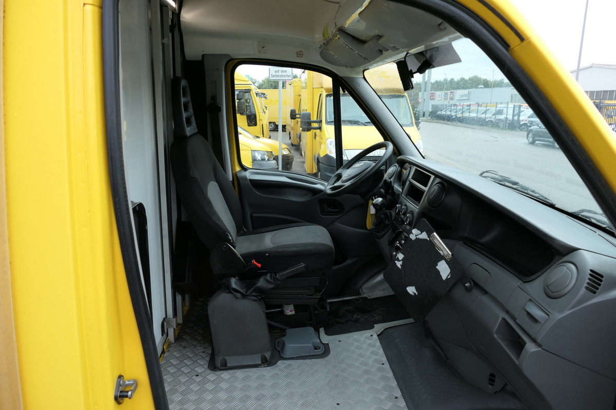 IVECO Daily 35 S11 C30C AUTOMATIK KAMERA Regale LUFT D - الشاحنات الصغيرة صندوق مغلق: صور 5 IVECO Daily 35 S11 C30C AUTOMATIK KAMERA Regale LUFT D - الشاحنات الصغيرة صندوق مغلق: صور 5