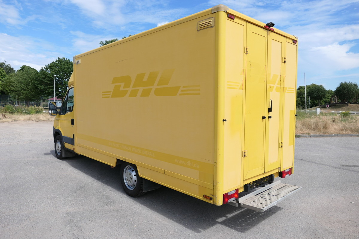 IVECO Daily 35 S11 C30C AUTOMATIK KAMERA Regale LUFT - الشاحنات الصغيرة صندوق مغلق: صور 5 IVECO Daily 35 S11 C30C AUTOMATIK KAMERA Regale LUFT - الشاحنات الصغيرة صندوق مغلق: صور 5