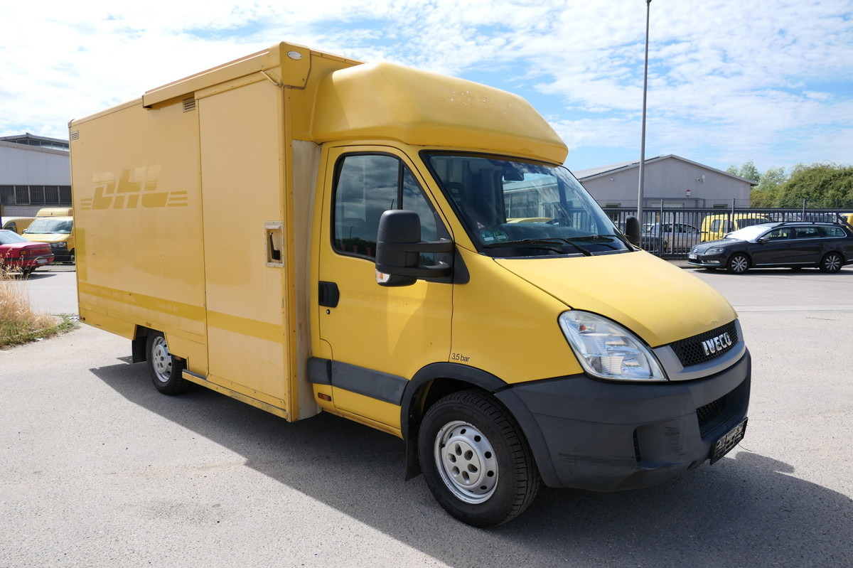 IVECO Daily 35 S11 C30C AUTOMATIK KAMERA Regale LUFT - الشاحنات الصغيرة صندوق مغلق: صور 3 IVECO Daily 35 S11 C30C AUTOMATIK KAMERA Regale LUFT - الشاحنات الصغيرة صندوق مغلق: صور 3