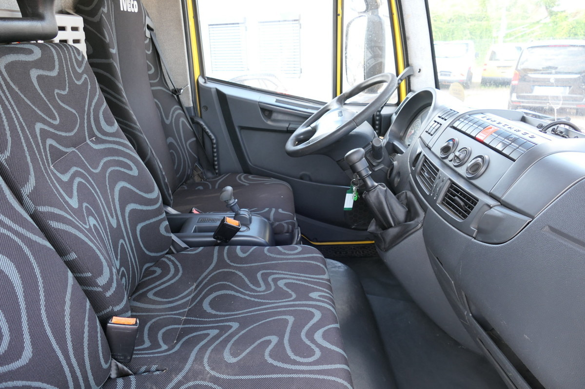 Interior photo 2: بصندوق مغلق شاحنة IVECO EuroCargo ML 120 E28/P AHK LBW Koffer 7,00x2,44x Interior photo 2: بصندوق مغلق شاحنة IVECO EuroCargo ML 120 E28/P AHK LBW Koffer 7,00x2,44x