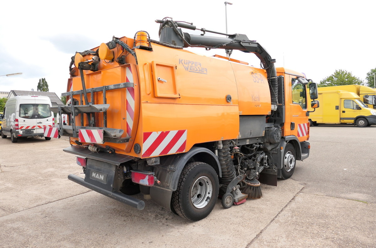 MAN TGL 12.250 Küpper Weisser Kehrmaschine - سياره كنس شوارع: صور 5 MAN TGL 12.250 Küpper Weisser Kehrmaschine - سياره كنس شوارع: صور 5