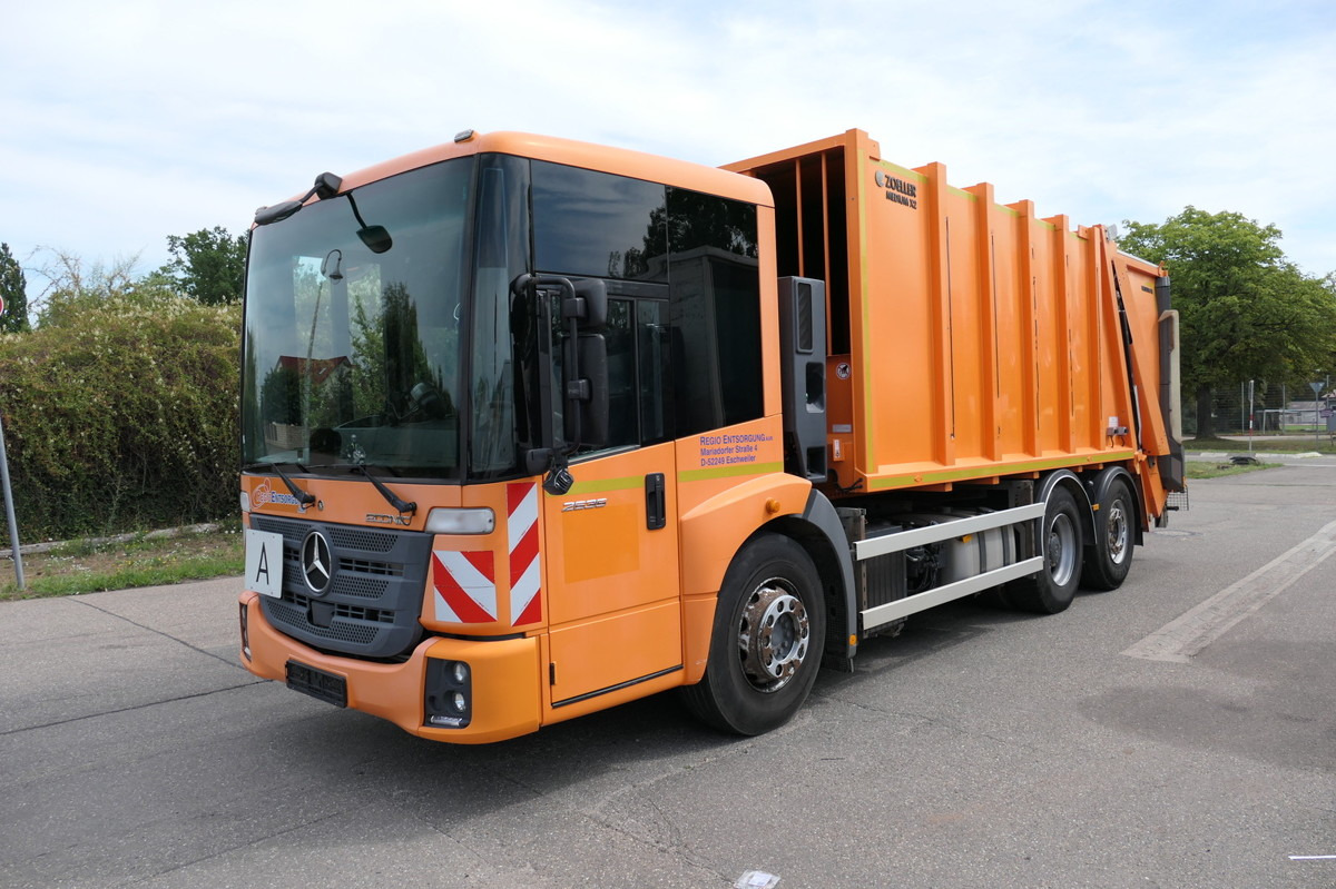 MERCEDES-BENZ 2635 NGE-L62N Econic Aufbau Zöller Medium - شاحنة القمامة: صور 1 MERCEDES-BENZ 2635 NGE-L62N Econic Aufbau Zöller Medium - شاحنة القمامة: صور 1