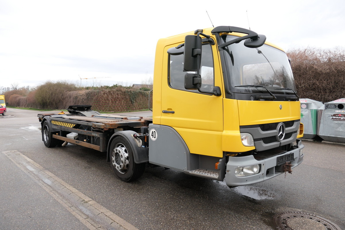MERCEDES-BENZ KAMAG WBH 25 Wiesel Terberg Umsetzfahrz. Sattelk - شاحنات الحاويات/ جسم علوي قابل للتغيير شاحنة: صور 3 MERCEDES-BENZ KAMAG WBH 25 Wiesel Terberg Umsetzfahrz. Sattelk - شاحنات الحاويات/ جسم علوي قابل للتغيير شاحنة: صور 3