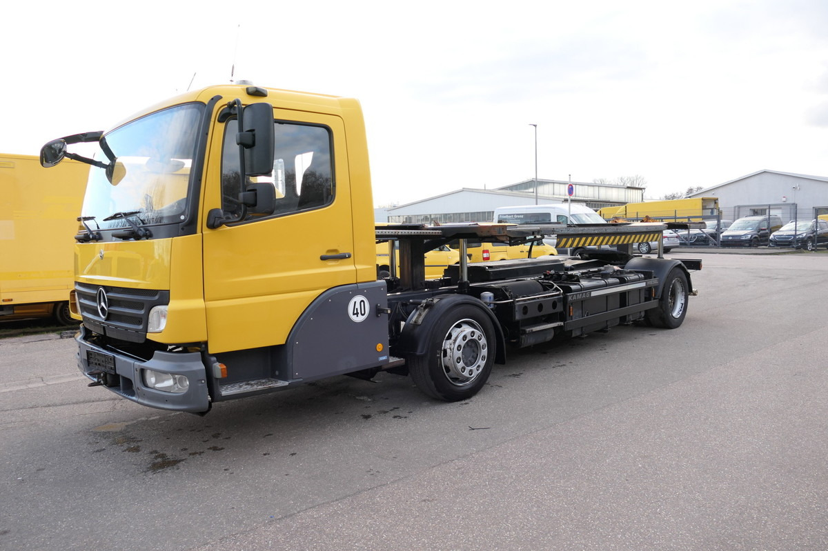 MERCEDES-BENZ KAMAG WBH 25 Wiesel Terberg Umsetzfahrz. Sattelk - شاحنات الحاويات/ جسم علوي قابل للتغيير شاحنة: صور 2 MERCEDES-BENZ KAMAG WBH 25 Wiesel Terberg Umsetzfahrz. Sattelk - شاحنات الحاويات/ جسم علوي قابل للتغيير شاحنة: صور 2