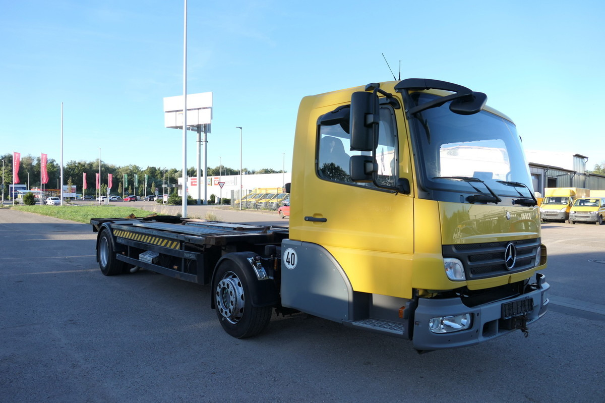 MERCEDES-BENZ KAMAG WBH 25 Wiesel Terberg Umsetzfahrz. Sattelk - شاحنات الحاويات/ جسم علوي قابل للتغيير شاحنة: صور 2 MERCEDES-BENZ KAMAG WBH 25 Wiesel Terberg Umsetzfahrz. Sattelk - شاحنات الحاويات/ جسم علوي قابل للتغيير شاحنة: صور 2