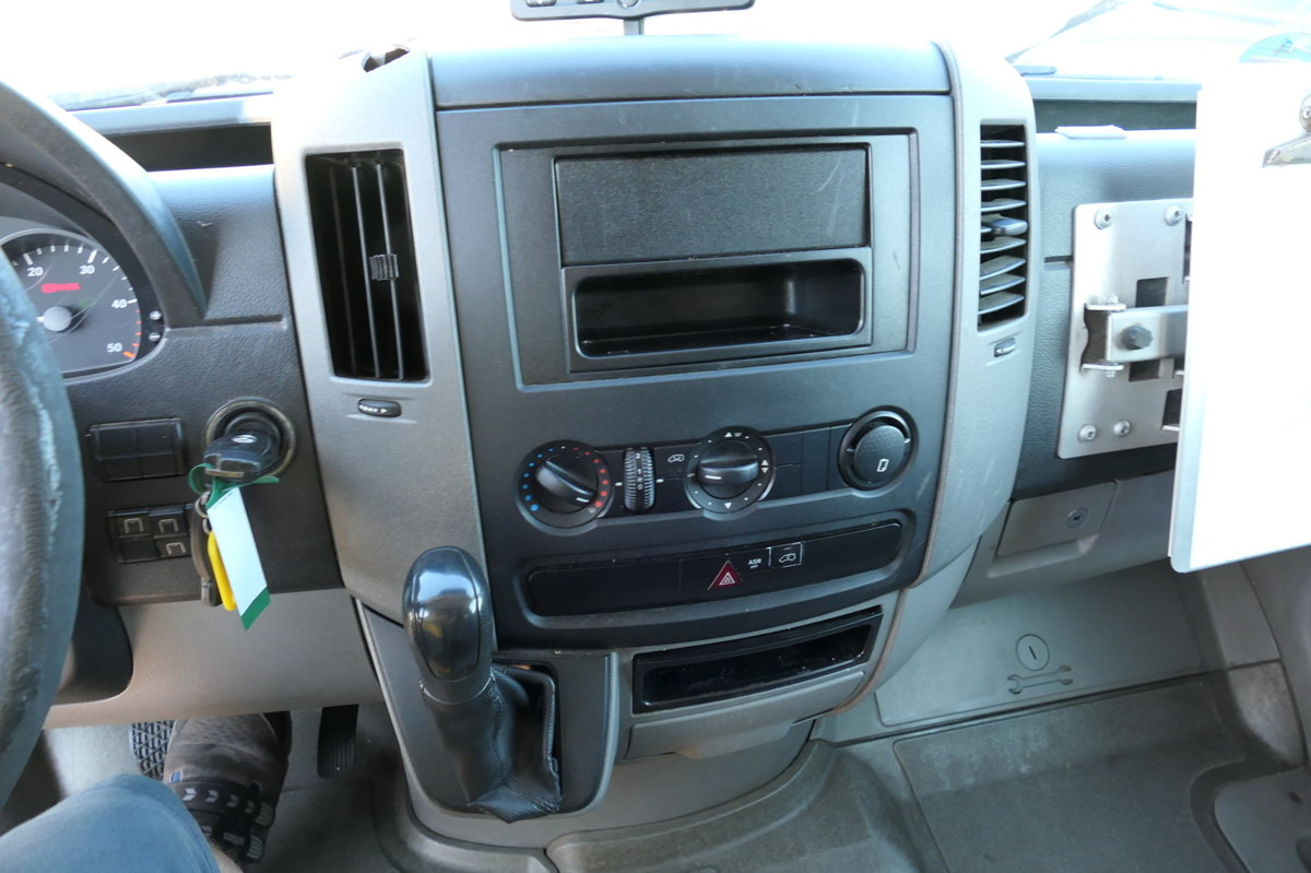 الشاحنات الصغيرة صندوق مغلق MERCEDES-BENZ SPRINTER 310 CDI MAXI EURO-5 KOFFER REGALE KAMER: صور 11 الشاحنات الصغيرة صندوق مغلق MERCEDES-BENZ SPRINTER 310 CDI MAXI EURO-5 KOFFER REGALE KAMER: صور 11
