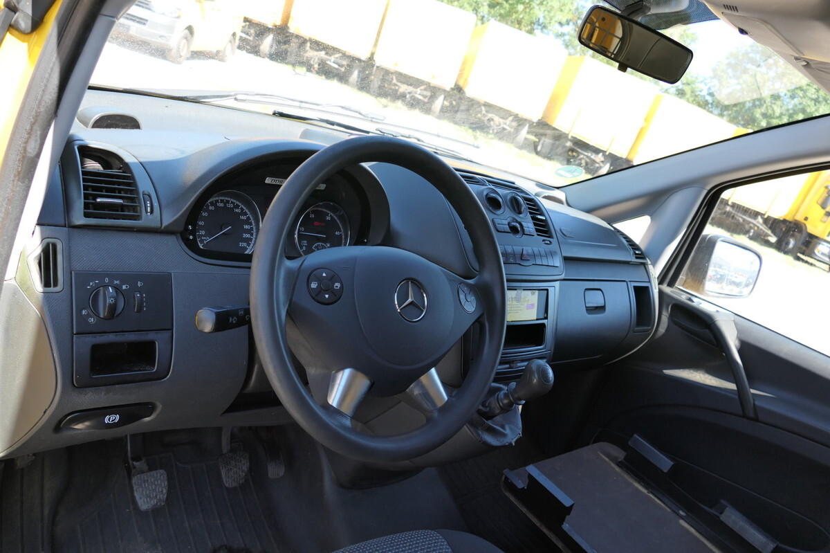 Interior photo 1: فان المدمجة MERCEDES-BENZ Vito 110 CDI lang COC