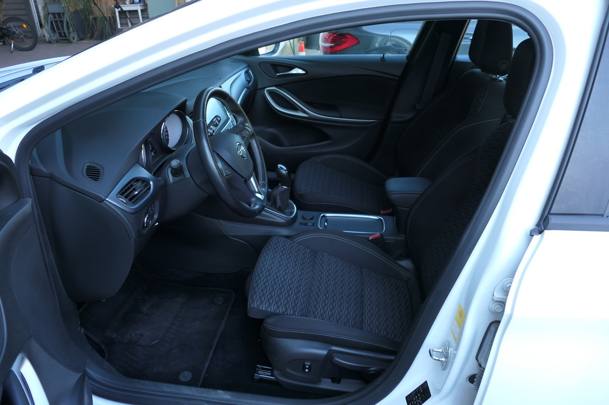 سيارة OPEL Astra K 1.4 Turbo CNG Edition Klima COC: صور 9