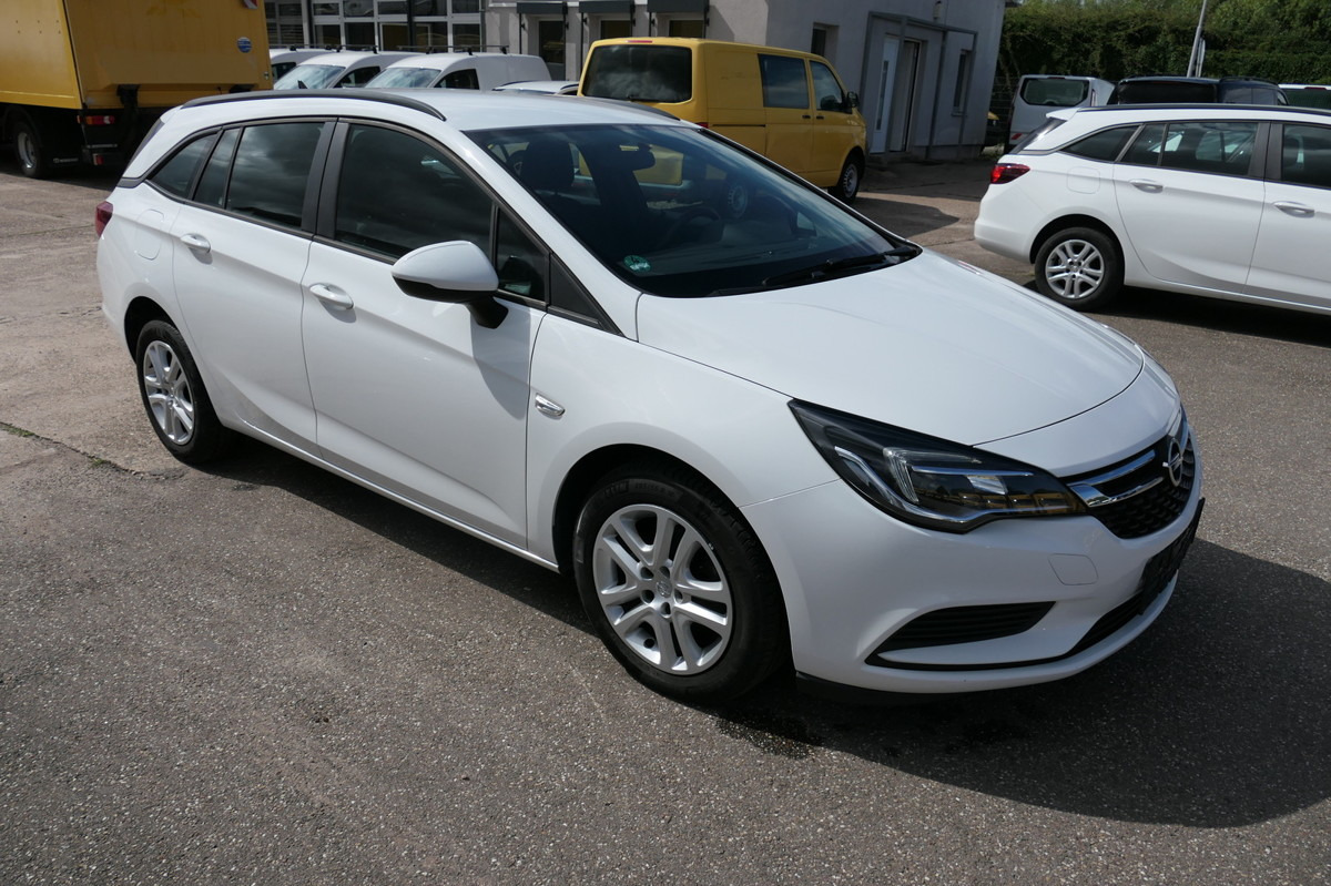 OPEL Astra K 1.6 CDTI Edition S/S KLIMA - سيارة: صور 2 OPEL Astra K 1.6 CDTI Edition S/S KLIMA - سيارة: صور 2