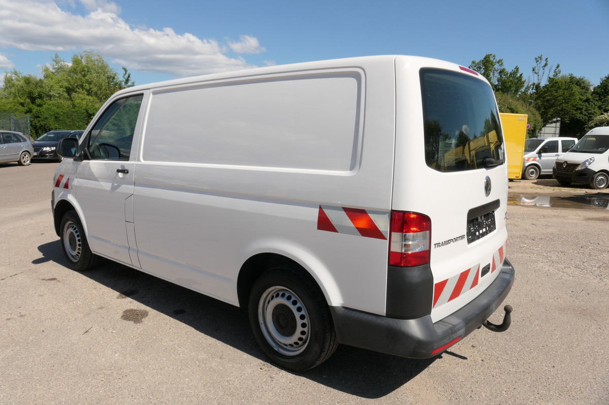 VW T5 2.0 TDI 4Motion 3-Sitzer KLIMA AHK Werkstatte - فان: صور 5 VW T5 2.0 TDI 4Motion 3-Sitzer KLIMA AHK Werkstatte - فان: صور 5