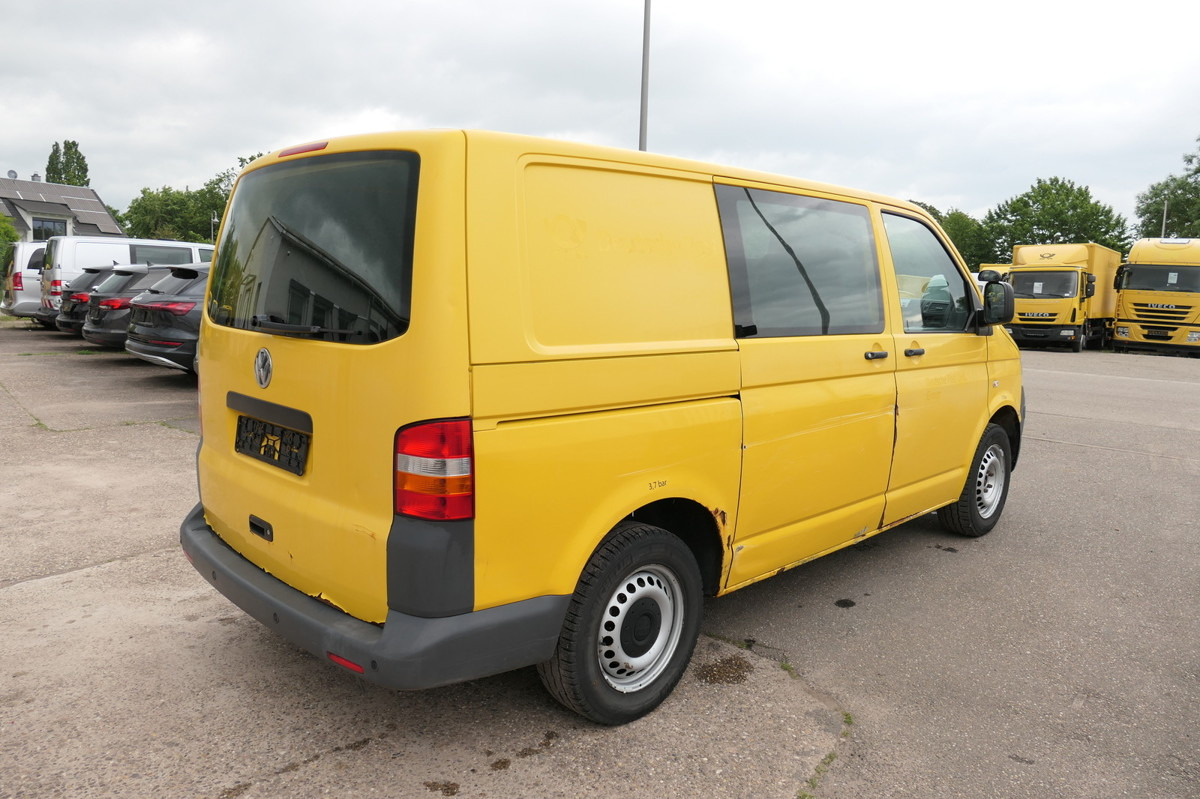 VW T5 Transporter 1.9 TDI 2-Sitzer PARKTRONIK 2xSCH - فان المدمجة: صور 4 VW T5 Transporter 1.9 TDI 2-Sitzer PARKTRONIK 2xSCH - فان المدمجة: صور 4