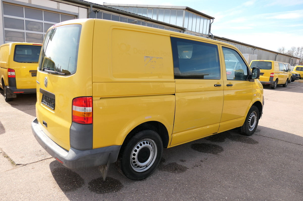 VW T5 Transporter 1.9 TDI PARKTRONIK 2xSCHIEBETÜR - فان المدمجة: صور 4 VW T5 Transporter 1.9 TDI PARKTRONIK 2xSCHIEBETÜR - فان المدمجة: صور 4