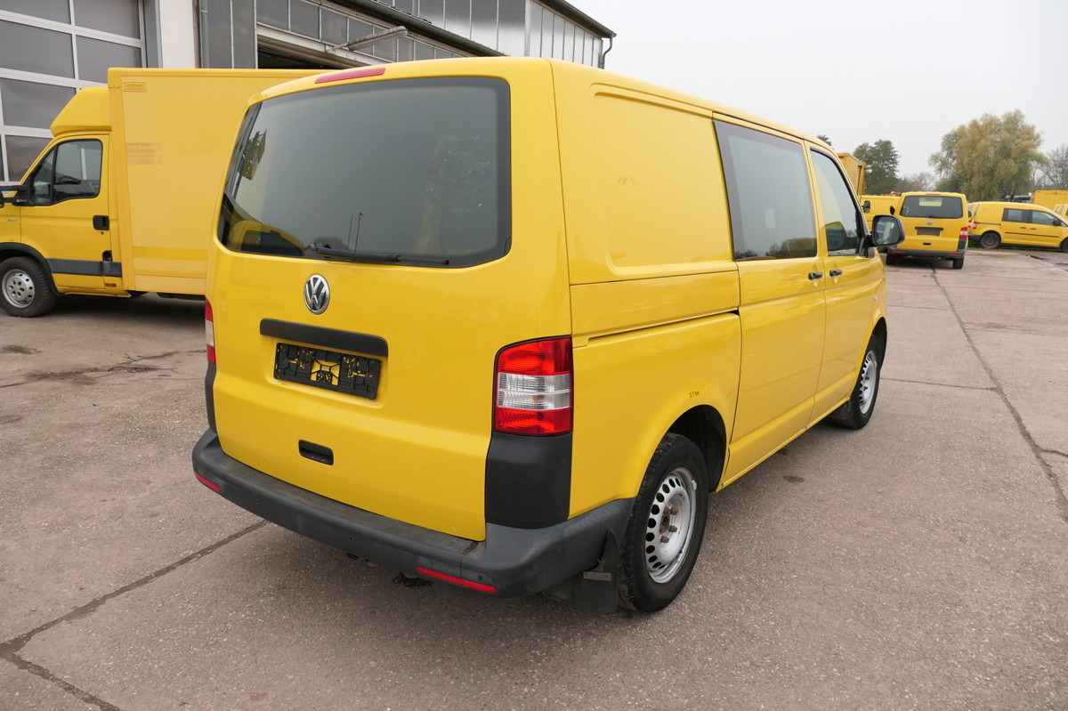 VW T5 Transporter 2.0 TDI EURO-5 CoC PARKTRONIK - فان المدمجة: صور 5 VW T5 Transporter 2.0 TDI EURO-5 CoC PARKTRONIK - فان المدمجة: صور 5