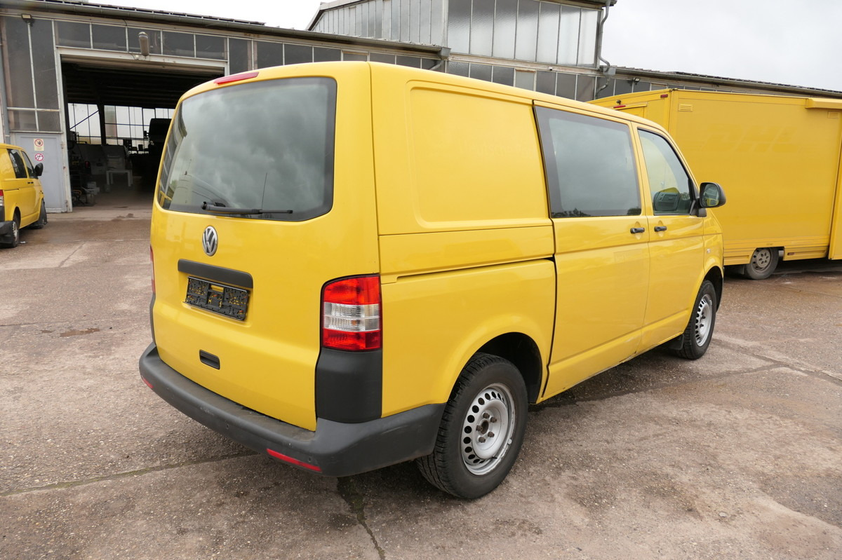 VW T5 Transporter 2.0 TDI EURO-5 CoC PARKTRONIK - فان المدمجة: صور 4 VW T5 Transporter 2.0 TDI EURO-5 CoC PARKTRONIK - فان المدمجة: صور 4