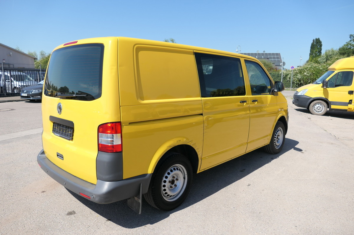 VW T5 Transporter 2.0 TDI PARKTRONIK EURO-5 2xSCHIE - فان المدمجة: صور 4 VW T5 Transporter 2.0 TDI PARKTRONIK EURO-5 2xSCHIE - فان المدمجة: صور 4