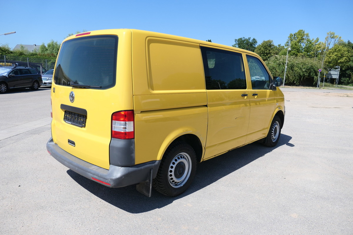 VW T5 Transporter 2.0 TDI PARKTRONIK EURO-5 2xSCHIE - فان المدمجة: صور 4 VW T5 Transporter 2.0 TDI PARKTRONIK EURO-5 2xSCHIE - فان المدمجة: صور 4