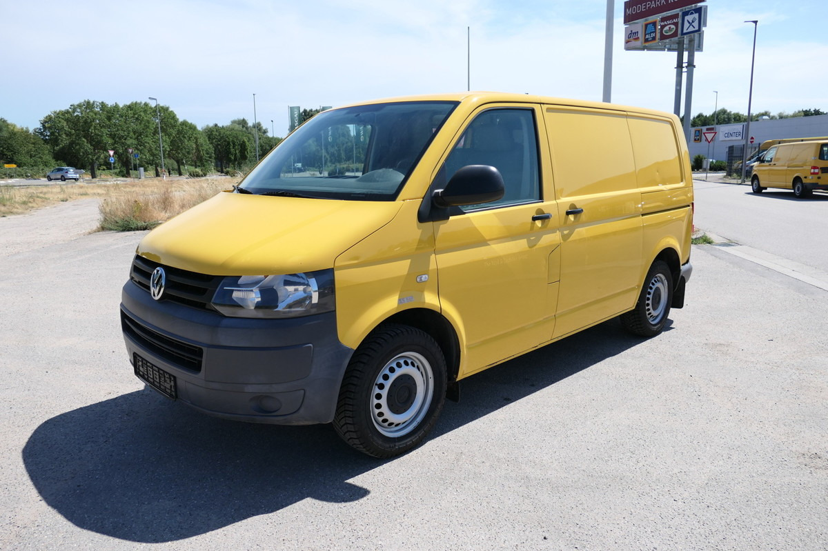 VW T5 Transporter 2.0 TDI PARKTRONIK EURO-5 2xSCHIE - فان المدمجة: صور 2 VW T5 Transporter 2.0 TDI PARKTRONIK EURO-5 2xSCHIE - فان المدمجة: صور 2