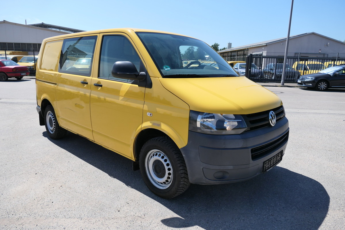 VW T5 Transporter 2.0 TDI PARKTRONIK EURO-5 2xSCHIE - فان المدمجة: صور 3 VW T5 Transporter 2.0 TDI PARKTRONIK EURO-5 2xSCHIE - فان المدمجة: صور 3