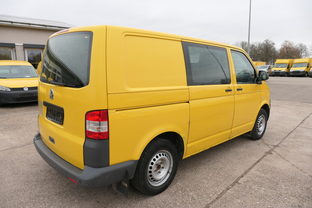 VW T5 Transporter 2.0 TDI PARKTRONIK EURO-5 2xSCHIE - فان المدمجة: صور 4 VW T5 Transporter 2.0 TDI PARKTRONIK EURO-5 2xSCHIE - فان المدمجة: صور 4